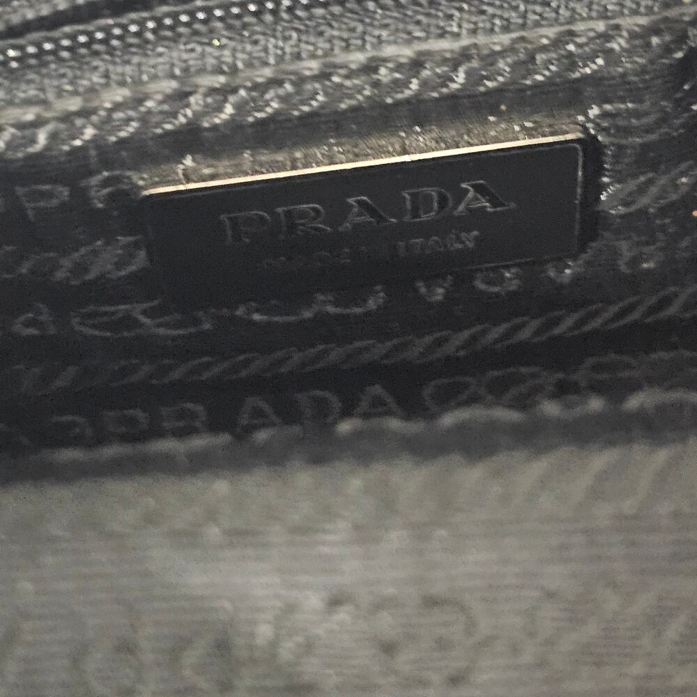 PRADA Tessuto Triangle with logo Ajustable Shoulder Bag Pochette Black Nylon - Picture 6 of 9